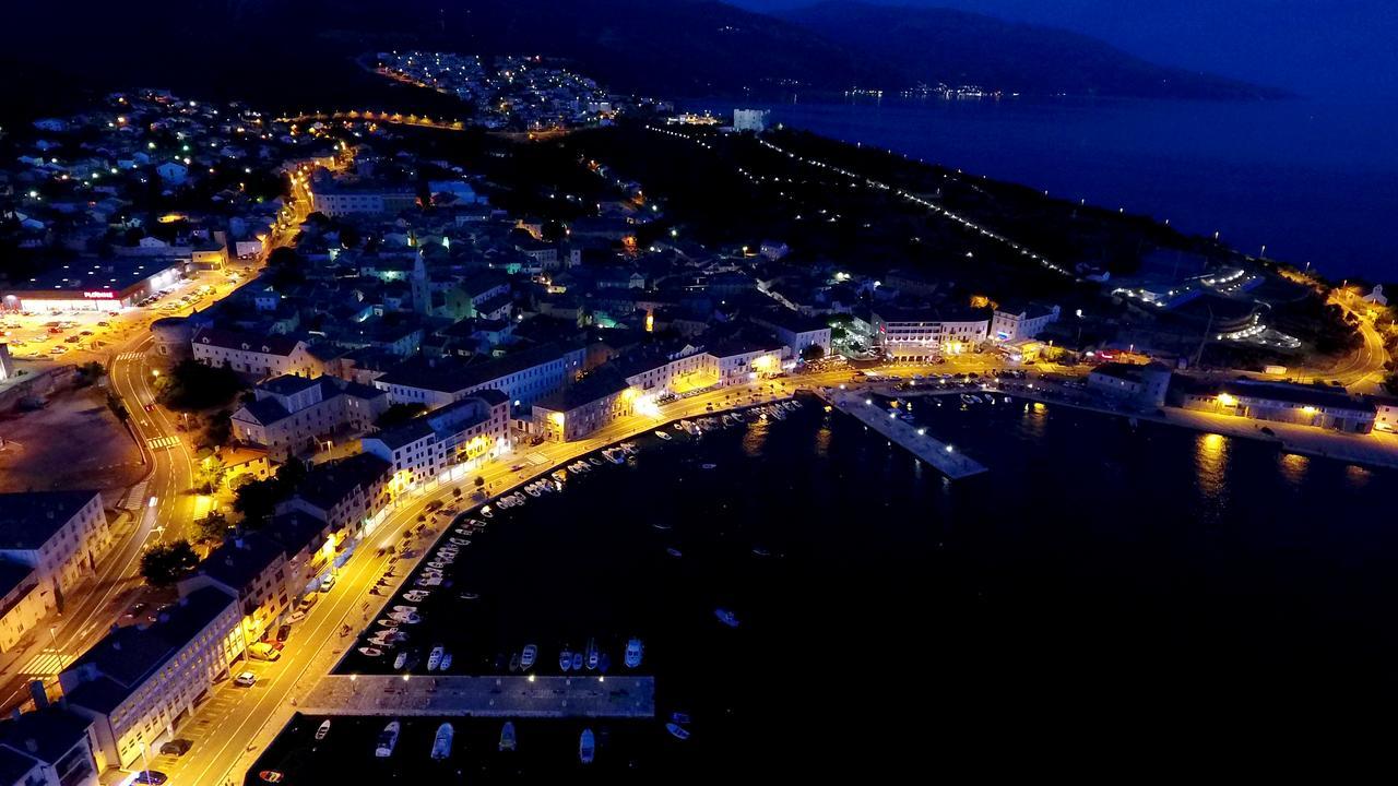 Apartments Antonio Senj  Bagian luar foto